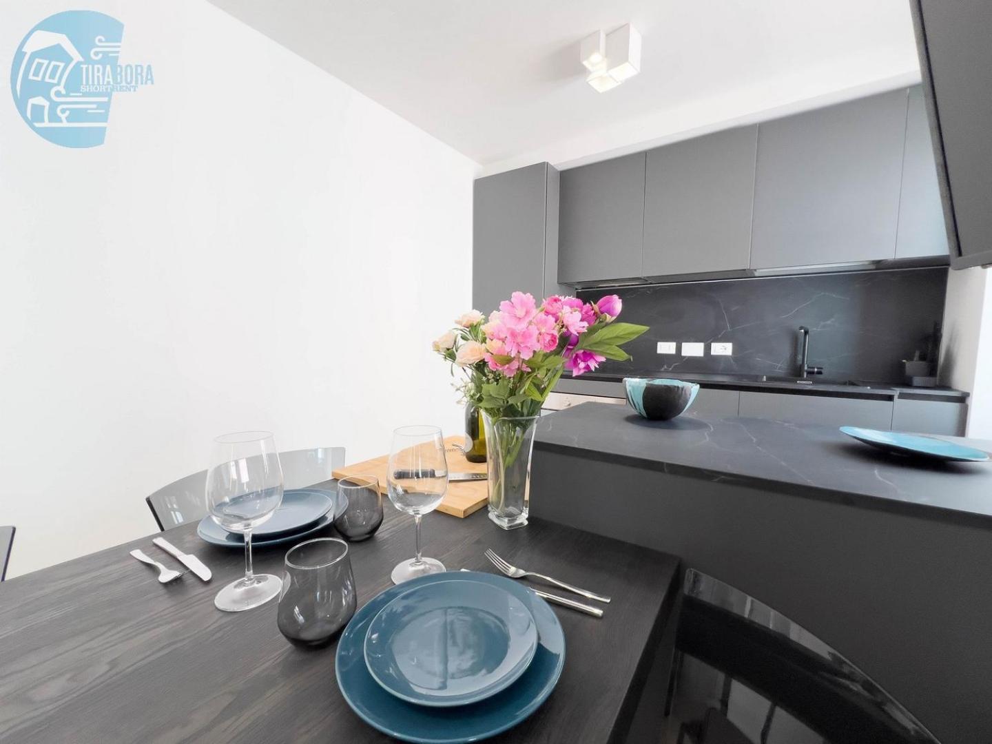 Ferienwohnung Corridoni 3C Tirabora Short Rent Triest Exterior foto