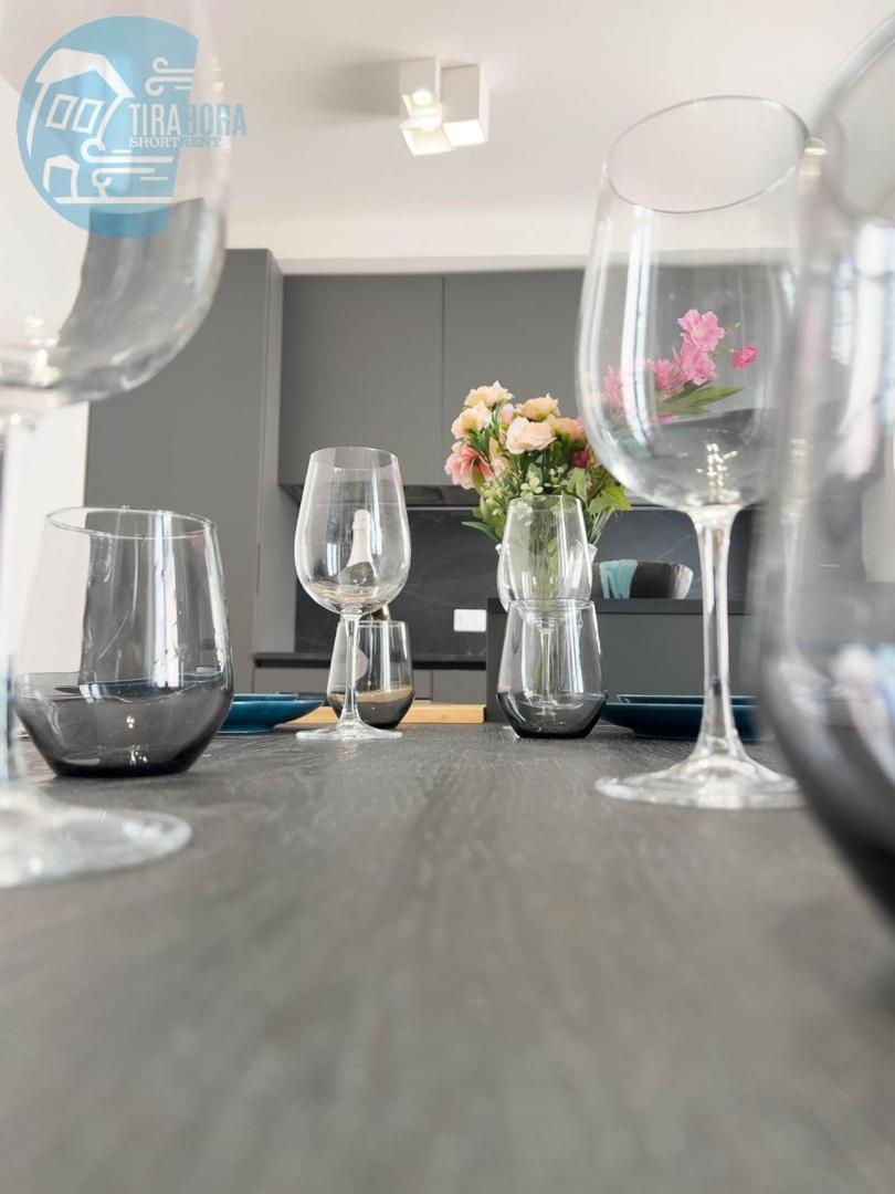 Ferienwohnung Corridoni 3C Tirabora Short Rent Triest Exterior foto