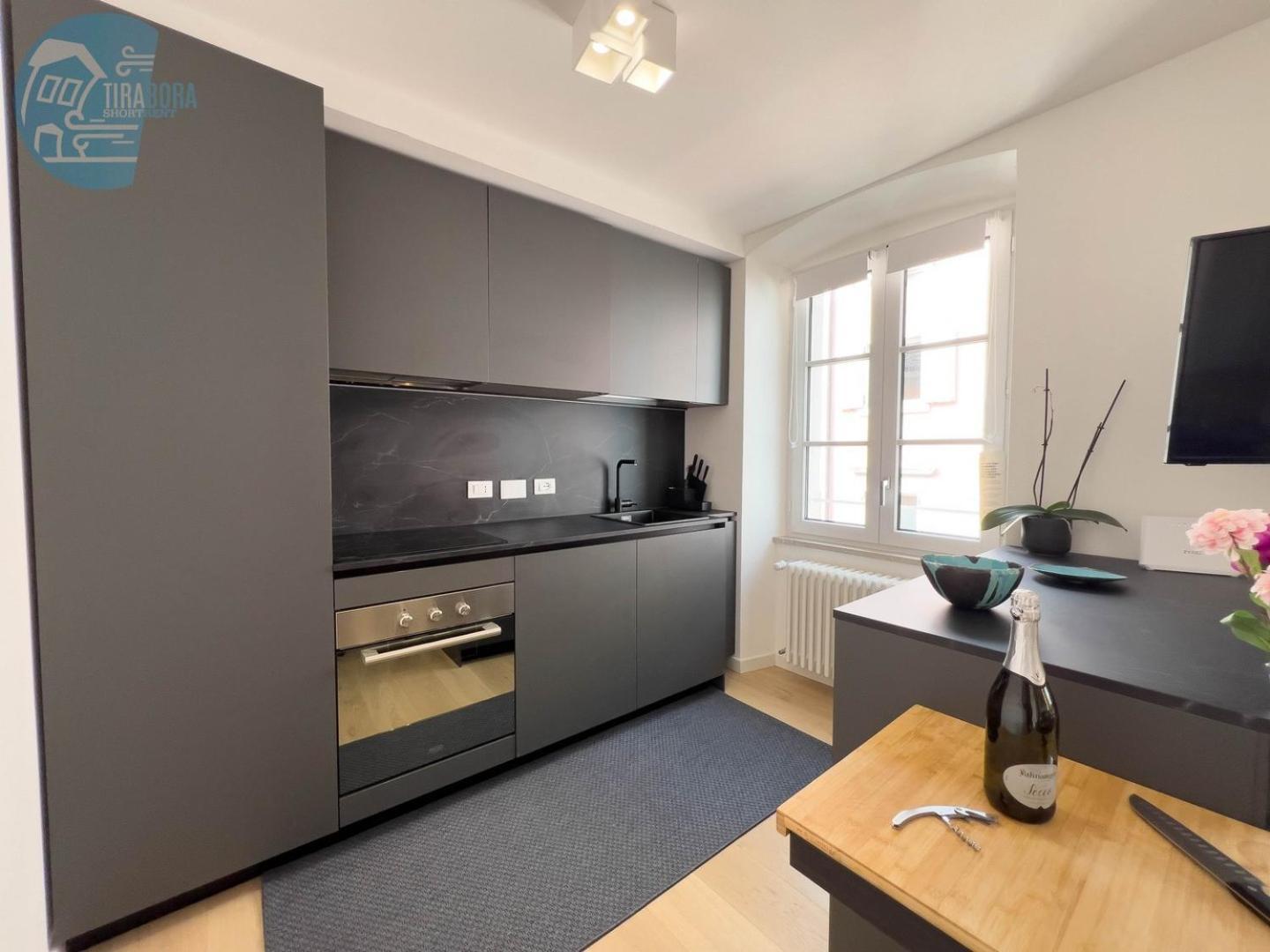 Ferienwohnung Corridoni 3C Tirabora Short Rent Triest Exterior foto